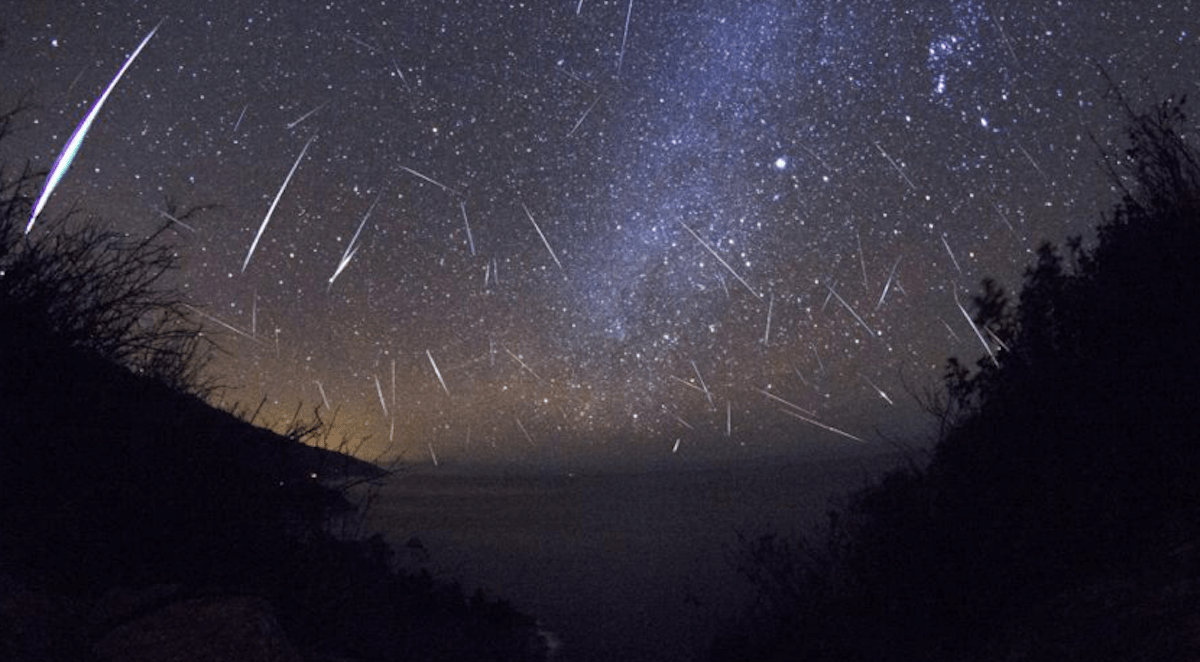 artme Περσείδες: Πότε θα δούμε τη «βροχή αστεριών» στον νυχτερινό ουρανό